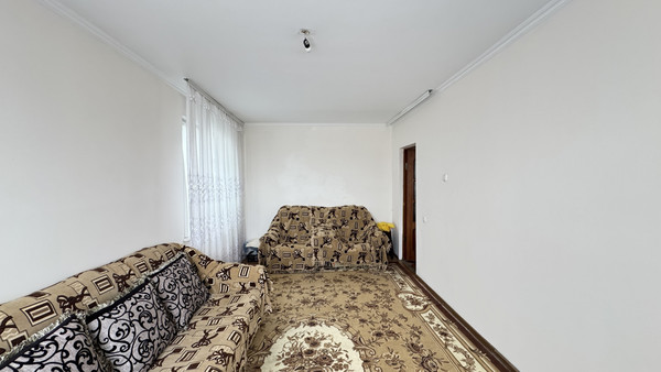 Продам трехкомнатную (3-комн.) квартиру, Коллонтай ул, 8, Нальчик г