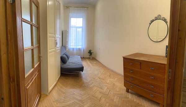 Продам двухкомнатную (2-комн.) квартиру, Лиговский пр-кт, 130А, Санкт-Петербург г