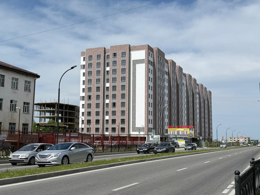 Продам двухкомнатную (2-комн.) квартиру, Кабардинская ул, 195, Нальчик г