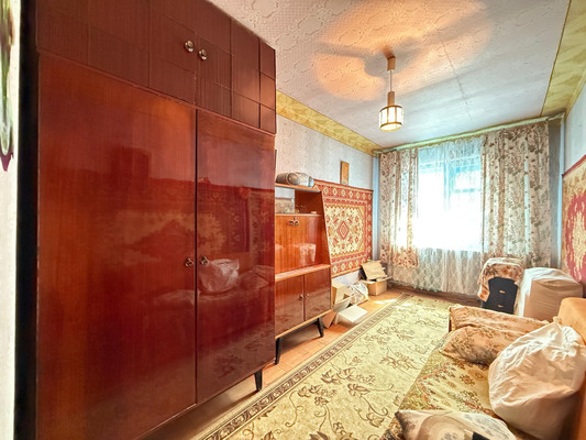 Продам трехкомнатную (3-комн.) квартиру, Ашурова ул, 38, Нальчик г