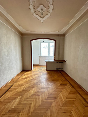 Продам трехкомнатную (3-комн.) квартиру, Московская ул, 4, Нальчик г