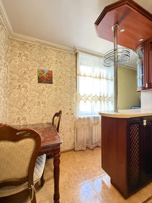 Продам трехкомнатную (3-комн.) квартиру, Кулиева пр-кт, 2кА, Нальчик г