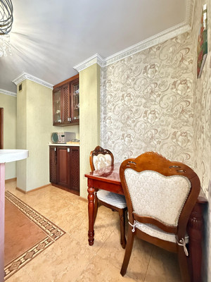 Продам трехкомнатную (3-комн.) квартиру, Кулиева пр-кт, 2кА, Нальчик г