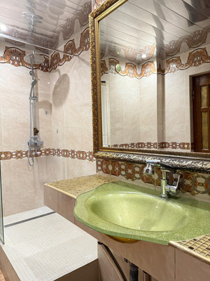 Продам трехкомнатную (3-комн.) квартиру, Кулиева пр-кт, 2кА, Нальчик г