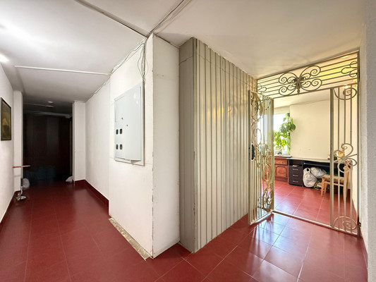Продам трехкомнатную (3-комн.) квартиру, Кулиева пр-кт, 2кА, Нальчик г