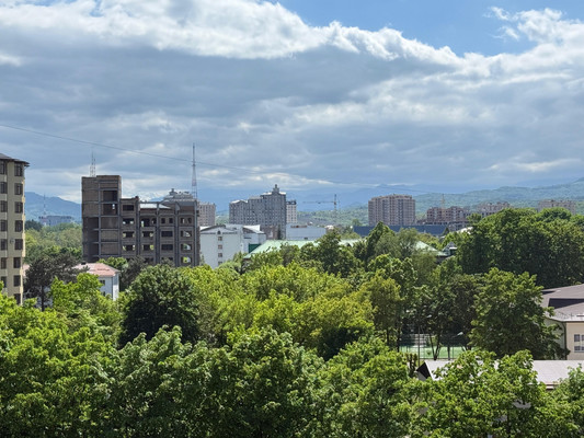 Продам трехкомнатную (3-комн.) квартиру, Кулиева пр-кт, 2кА, Нальчик г