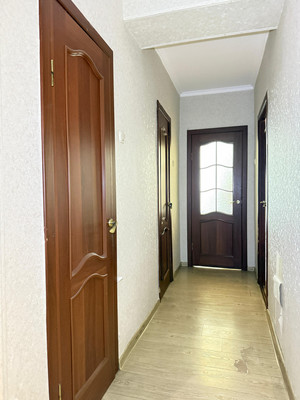 Продам трехкомнатную (3-комн.) квартиру, Кулиева пр-кт, 3, Нальчик г