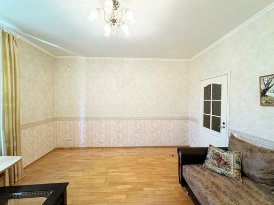 Продам двухкомнатную (2-комн.) квартиру, Костромской пр-кт, 20, Санкт-Петербург г