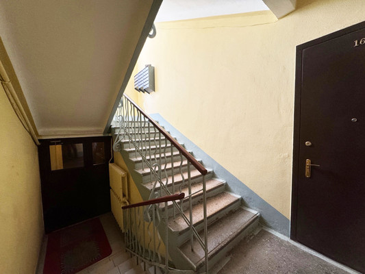 Продам двухкомнатную (2-комн.) квартиру, Костромской пр-кт, 20, Санкт-Петербург г