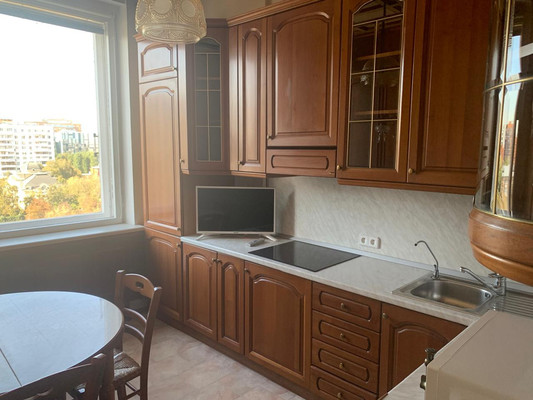 Продам трехкомнатную (3-комн.) квартиру, Зоологический пер, 8, Москва г