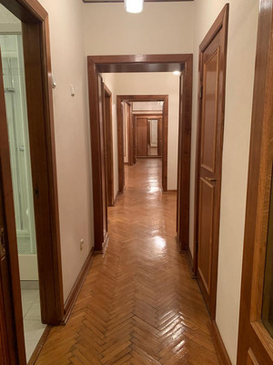 Продам трехкомнатную (3-комн.) квартиру, Зоологический пер, 8, Москва г