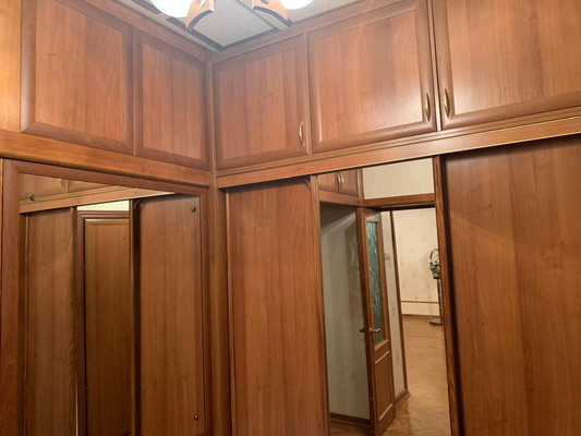 Продам трехкомнатную (3-комн.) квартиру, Зоологический пер, 8, Москва г