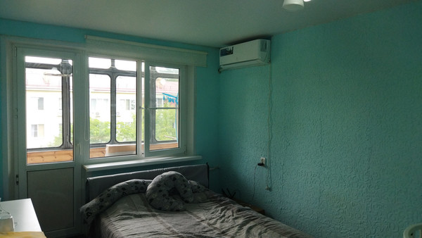 Продам двухкомнатную (2-комн.) квартиру, Трудовой Славы ул, 50, Краснодар г