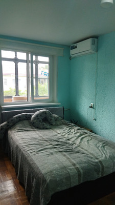Продам двухкомнатную (2-комн.) квартиру, Трудовой Славы ул, 50, Краснодар г