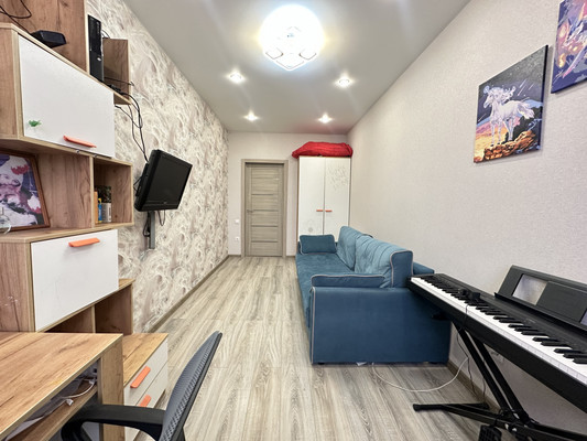 Продам трехкомнатную (3-комн.) квартиру, Восстания ул, 49, Казань г