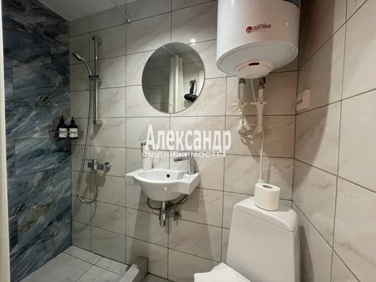 Продам однокомнатную (1-комн.) квартиру, Обводного канала наб, 132, Санкт-Петербург г