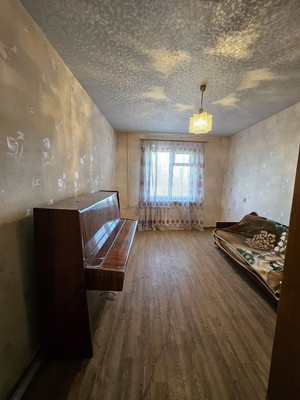 Продам трехкомнатную (3-комн.) квартиру, Побежимова ул, 46, Казань г