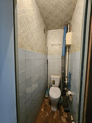 Продам трехкомнатную (3-комн.) квартиру, Побежимова ул, 46, Казань г