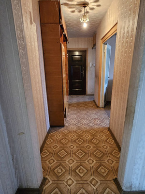 Продам трехкомнатную (3-комн.) квартиру, Побежимова ул, 46, Казань г