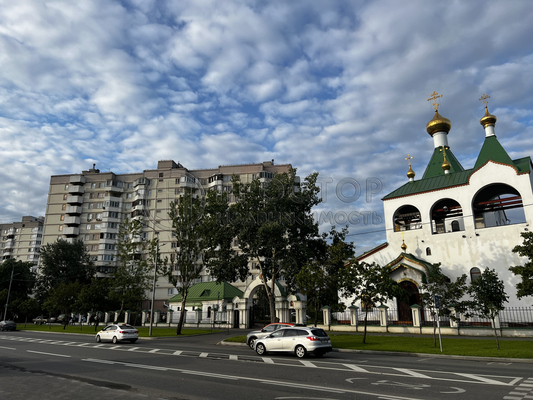 Продам многокомнатную квартиру, Суздальская ул, 8к1, Москва г