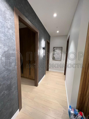 Продам трехкомнатную (3-комн.) квартиру, 1-й Красногвардейский проезд, 22с1, Москва г