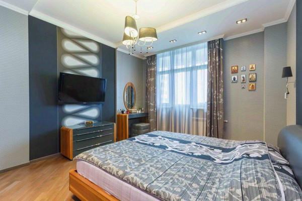 Продам трехкомнатную (3-комн.) квартиру, Севастопольский пр-кт, 28к8, Москва г