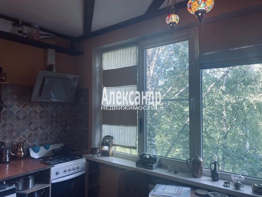 Продам двухкомнатную (2-комн.) квартиру, Альпийский пер, 11к1, Санкт-Петербург г