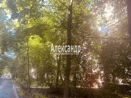 Продам двухкомнатную (2-комн.) квартиру, Альпийский пер, 11к1, Санкт-Петербург г