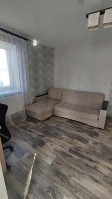 Продам двухкомнатную (2-комн.) квартиру, Нехинская ул, 32, Великий Новгород г