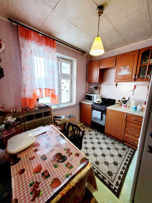 Продам однокомнатную (1-комн.) квартиру, Академика Сахарова ул, 27, Казань г