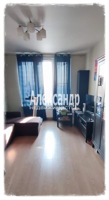 Продам двухкомнатную (2-комн.) квартиру, Оптиков ул, 34к1, Санкт-Петербург г