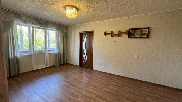 Продам двухкомнатную (2-комн.) квартиру, Энергетиков ул, 50, Челябинск г