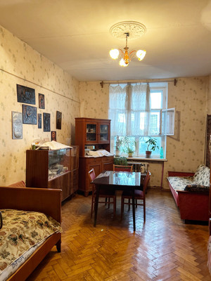 Продам трехкомнатную (3-комн.) квартиру, Люсиновская ул, 53, Москва г