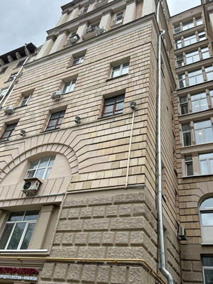 Продам трехкомнатную (3-комн.) квартиру, Люсиновская ул, 53, Москва г