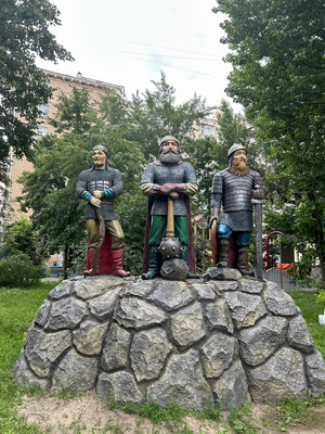Продам трехкомнатную (3-комн.) квартиру, Люсиновская ул, 53, Москва г