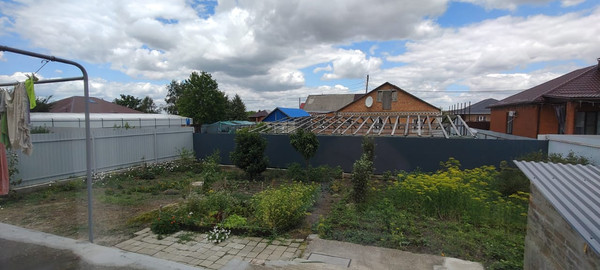 Продам дом, 2 мкр, 15, Кропоткин г, 0 км от города
