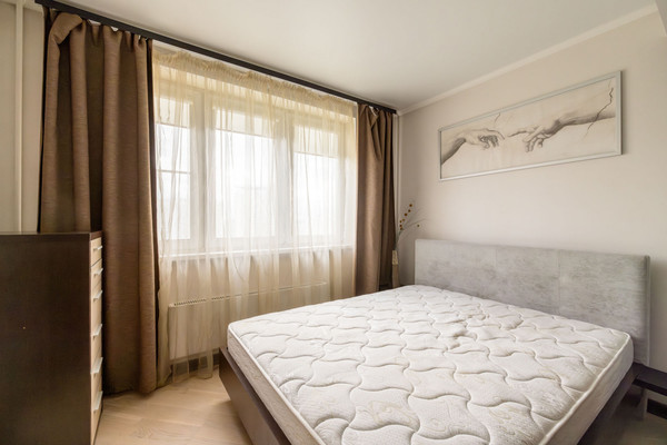 Продам двухкомнатную (2-комн.) квартиру, Васильцовский Стан ул, 10к1, Москва г