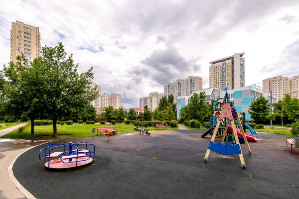 Продам двухкомнатную (2-комн.) квартиру, Васильцовский Стан ул, 10к1, Москва г