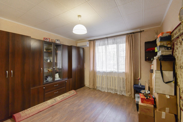 Продам однокомнатную (1-комн.) квартиру, Таганрогская ул, 149/1, Ростов-на-Дону г