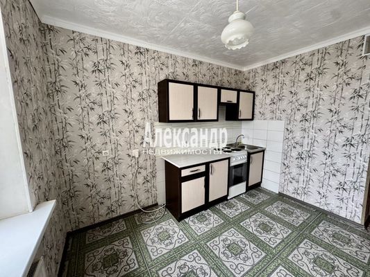Продам однокомнатную (1-комн.) квартиру, Брянцева ул, 7к1, Санкт-Петербург г