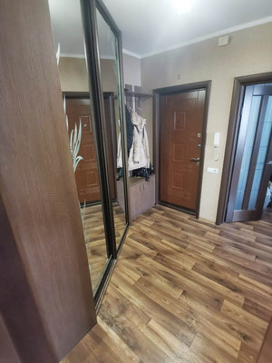 Сдам трехкомнатную (3-комн.) квартиру, Катукова ул, 28, Липецк г