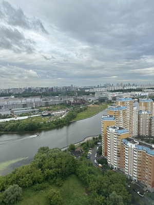 Продам однокомнатную (1-комн.) квартиру, Красногорский б-р, 25, Красногорск г