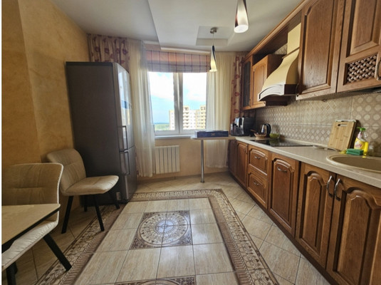 Продам трехкомнатную (3-комн.) квартиру, Калинина ул, 2, Ступино г