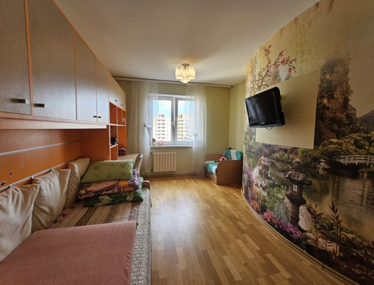 Продам трехкомнатную (3-комн.) квартиру, Калинина ул, 2, Ступино г