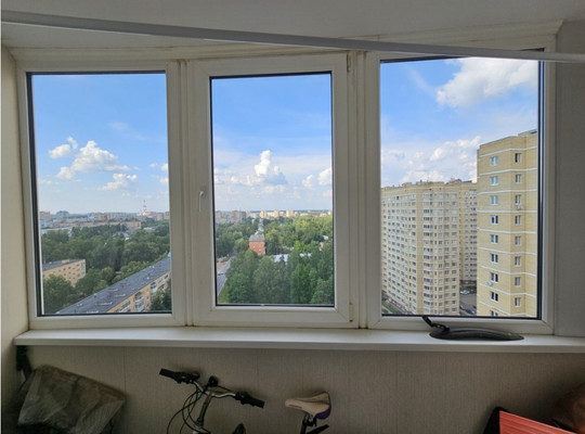 Продам трехкомнатную (3-комн.) квартиру, Калинина ул, 2, Ступино г
