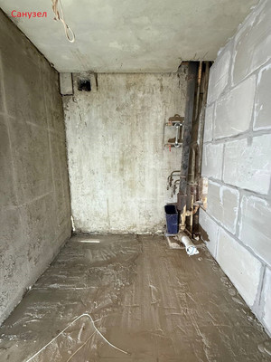 Продам трехкомнатную (3-комн.) квартиру, Белая ул, 18, Андреевка рп