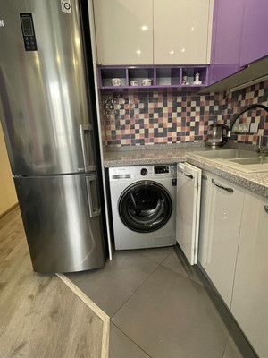 Продам двухкомнатную (2-комн.) квартиру, Авиаторов Балтики пр-кт, 7, Мурино п
