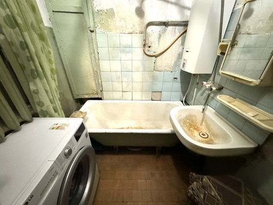 Продам трехкомнатную (3-комн.) квартиру, Лиговский пр-кт, 109, Санкт-Петербург г