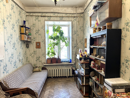 Продам трехкомнатную (3-комн.) квартиру, Лиговский пр-кт, 109, Санкт-Петербург г