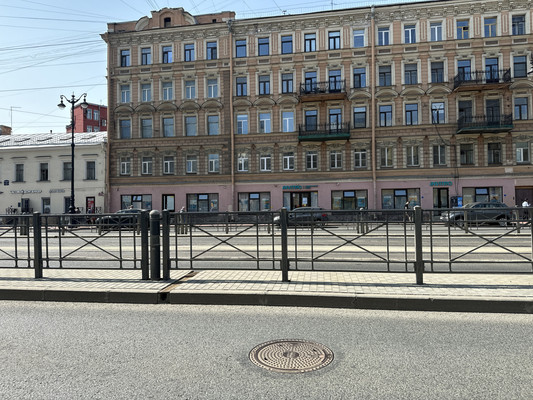 Продам трехкомнатную (3-комн.) квартиру, Лиговский пр-кт, 109, Санкт-Петербург г